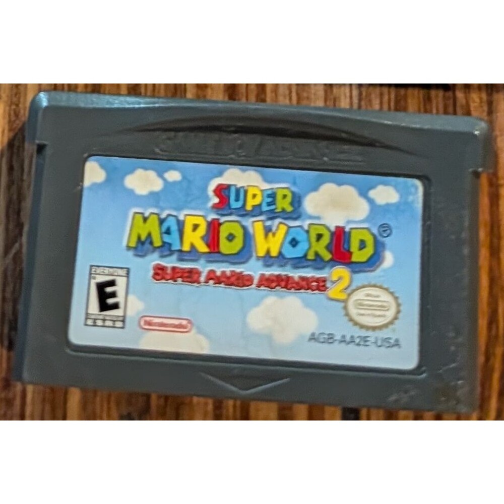 Super Mario World: Super Mario Advance 2 (2002) - Nintendo Game Boy Advance GBA